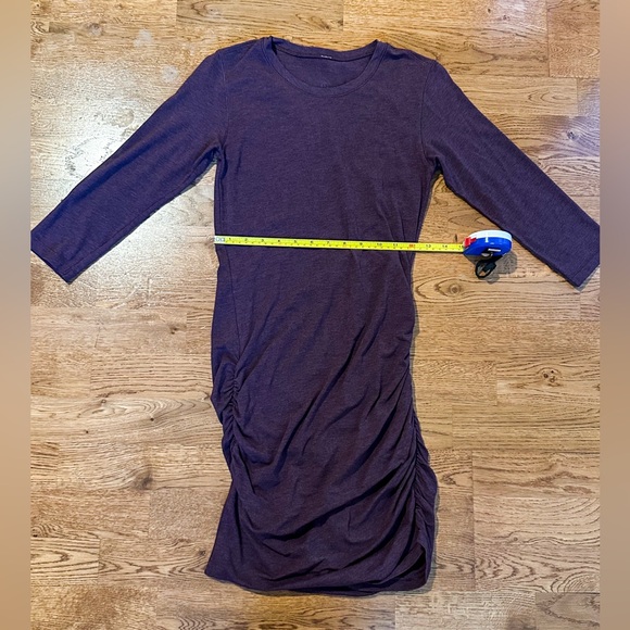 Lululemon🍋 Anytime Dress Heathered Bordeaux Drama
Size 2 - Picture 9 of 16